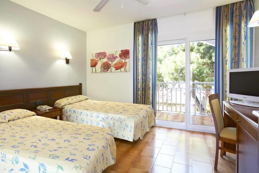 Universal Casa Marquesa 콜로니아 산트 호르디 외부 사진